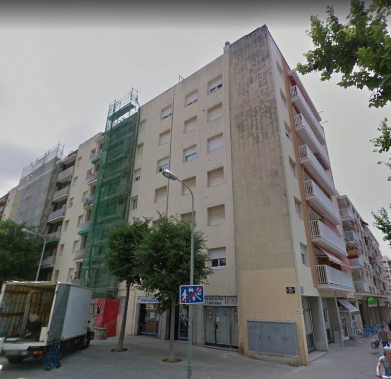 Rambla de la Pau 87, ESC 1
